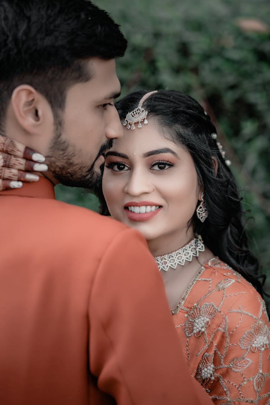 ahirani shayari on life